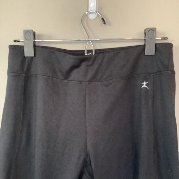 Danskin Neon Pink Crisscross Capri Legging - Picture 5 of 8